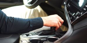 Lire la suite à propos de l’article Wie fährt man ein automatik auto ?